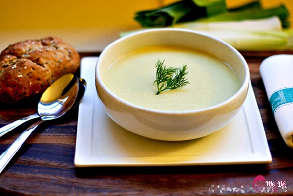 Khi nào cho bé ăn cháo xay nhuyễn?