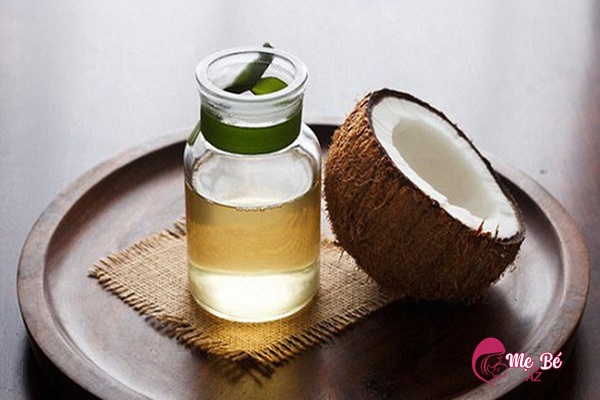 Dầu dừa chữa cứt trâu ở đầu trẻ sơ sinh hiệu quả