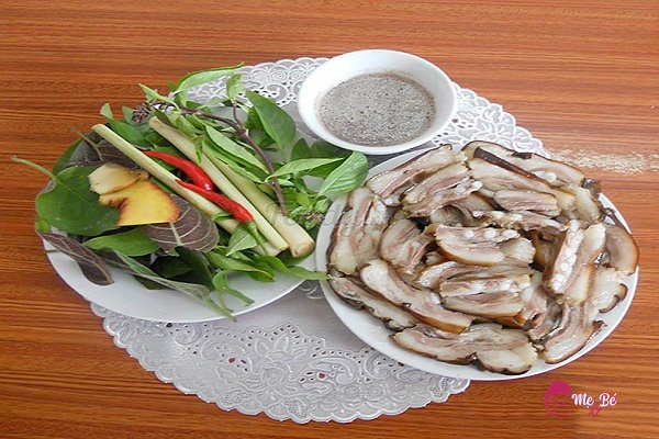 Sau Sinh Ăn Thịt Chó Được Không? Lợi Ích và Lưu Ý Cho Mẹ alt text