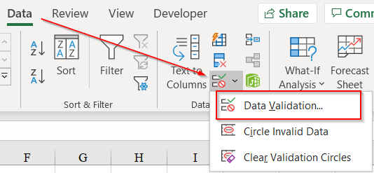 alt text: Vị trí Data Validation trên thanh công cụ Excel