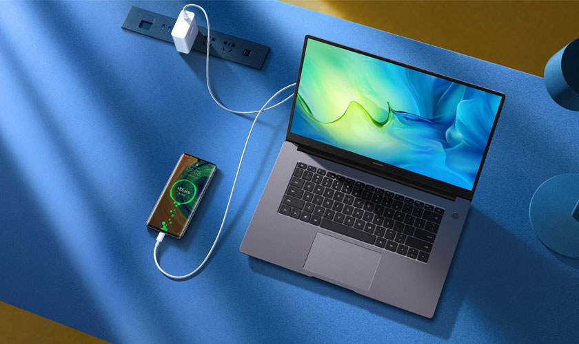 Màn hình Full HD của Huawei MateBook D15