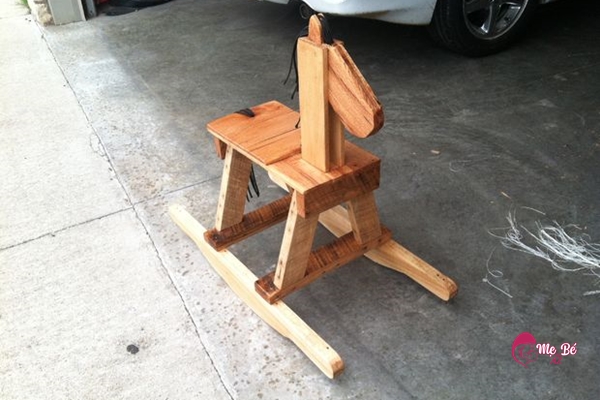 Bập bênh gỗ hình con vật tự làm cho bé