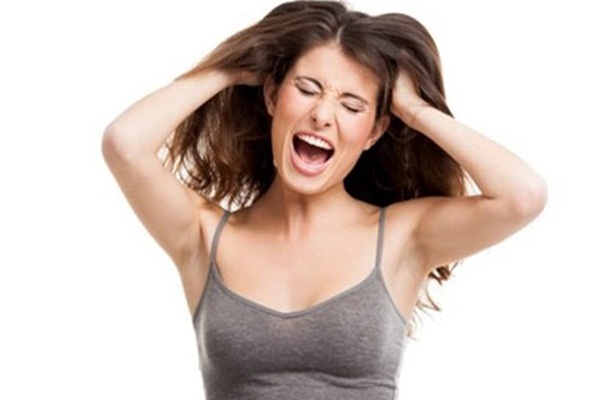 Sau sinh có được cắt tóc không là câu hỏi được nhiều chị em quan tâm