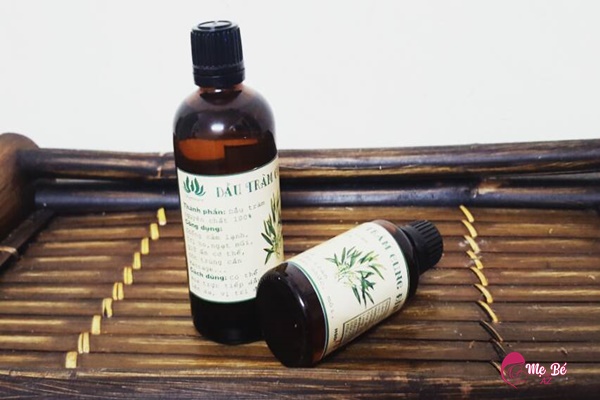 Dầu tràm có nhiều tác dụng đối với trẻ nhỏ, đặc biệt là trị ho