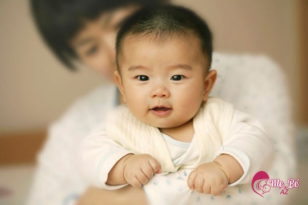 Mẹ Nhật khuyến khích con vận động tự do