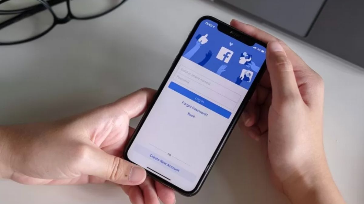 Đổi tên Facebook