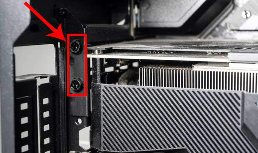 Kiểm tra vị trí cài đặt card màn hình