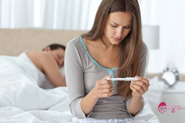 Mang thai ngoài ý muốn