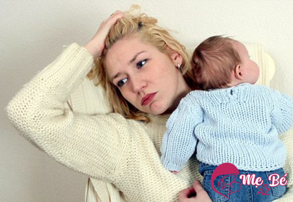 Dấu Hiệu Mang Thai Khi Đang Cho Con Bú: Mẹ Cần Biết Điều Gì? Mệt mỏi khi mang thai và cho con bú