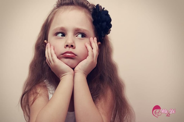 Mô tả hành vi bướng bỉnh của trẻ