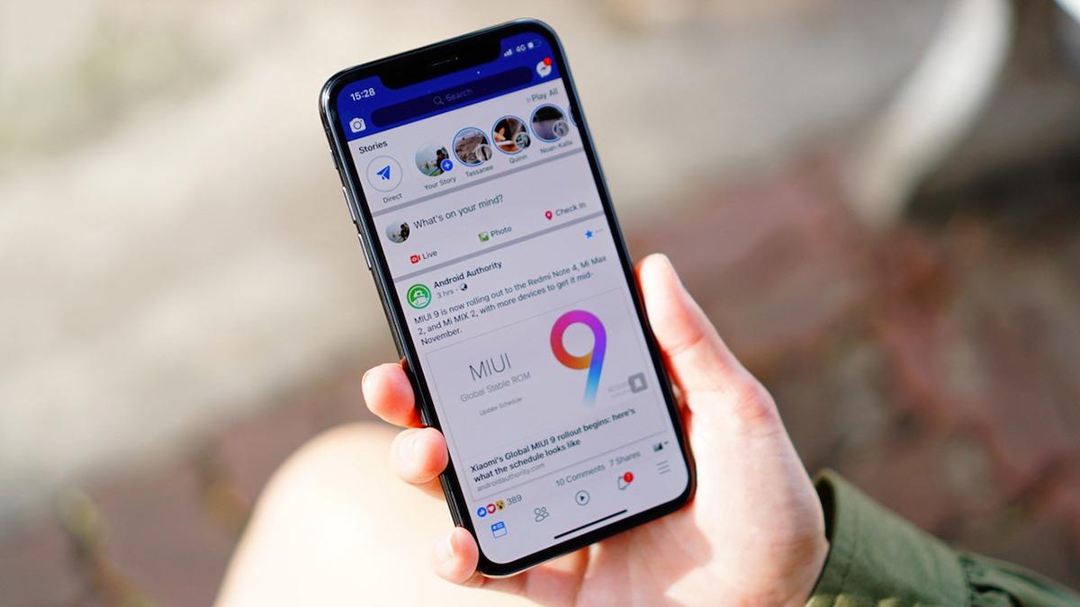 Kiểm tra email đăng ký trên Facebook