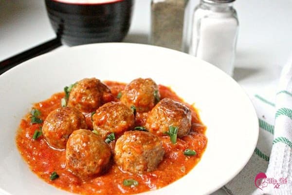Món thịt viên sốt cà chua cho bé 2 tuổi