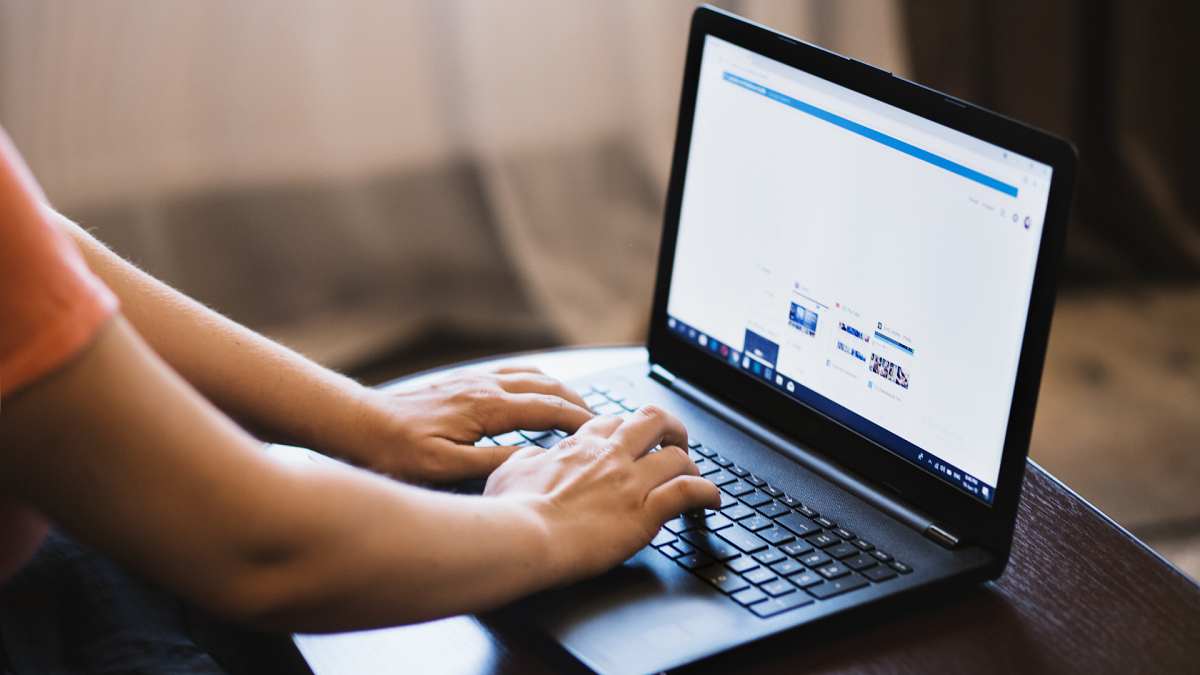 Kiểm tra phần cứng laptop cũ