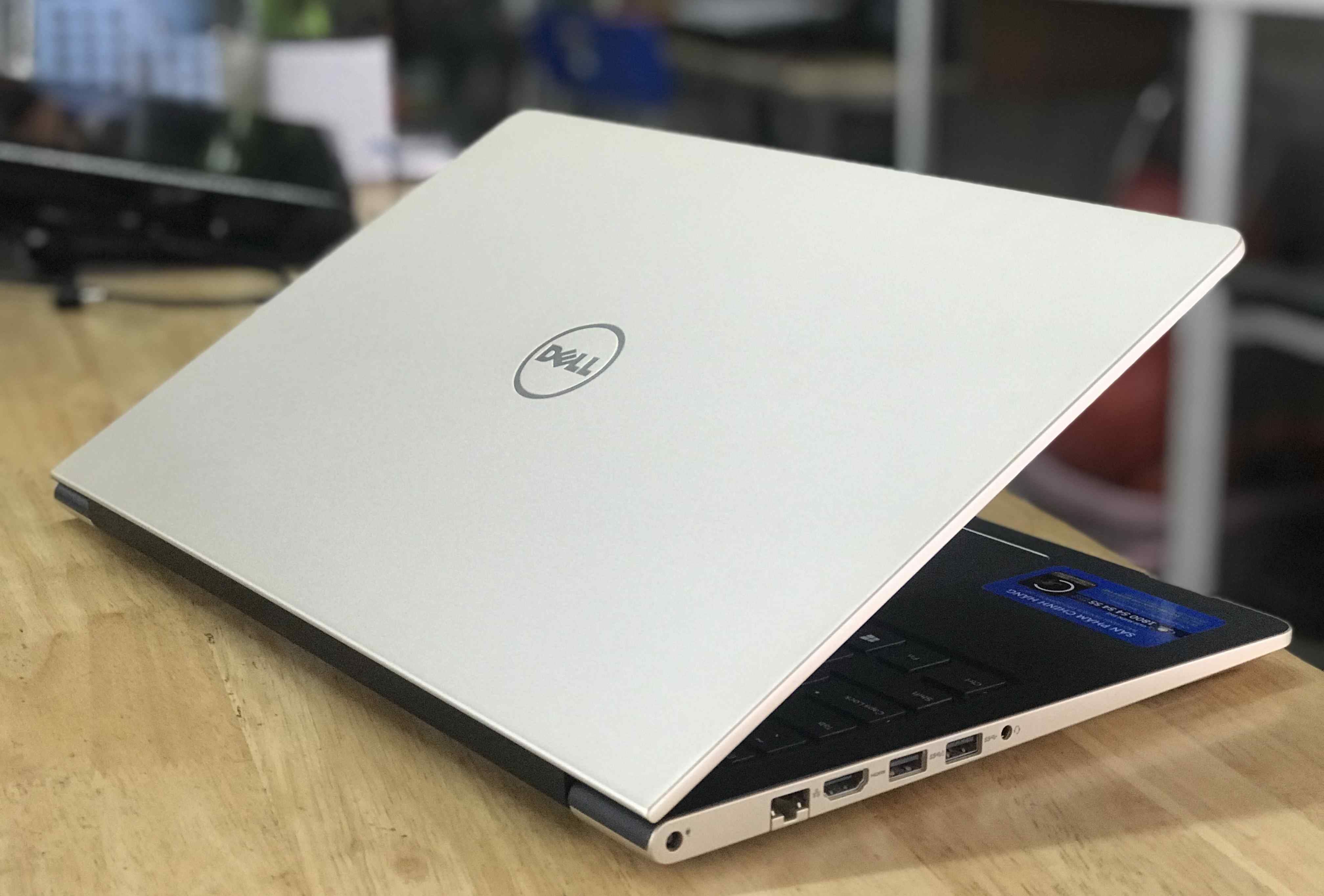 Laptop Dell Vostro