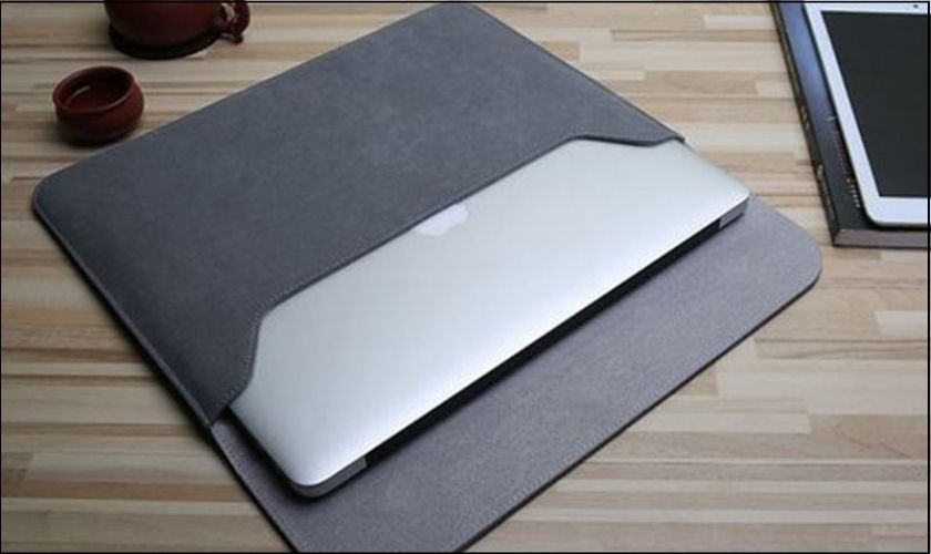 Bảo vệ Macbook khỏi từ trường