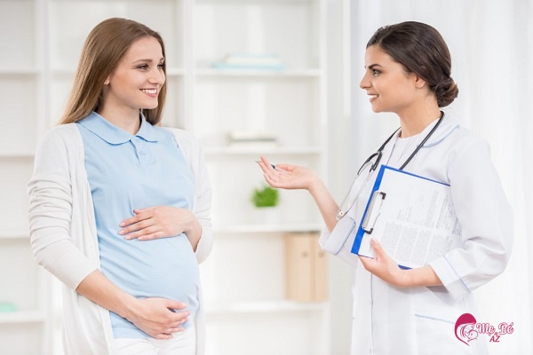 Khi các triệu chứng nghiêm trọng mẹ nên thăm khám sớm