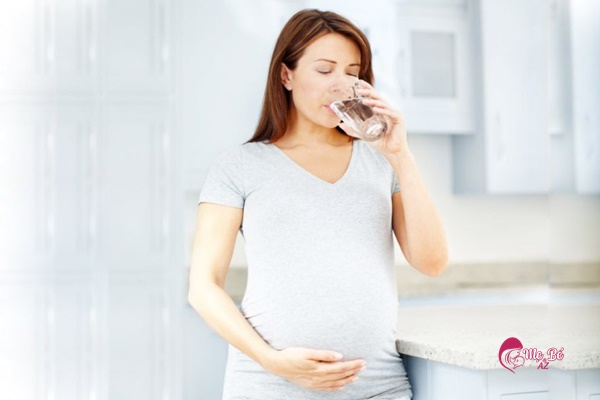 Nước lọc tốt cho bà bầu