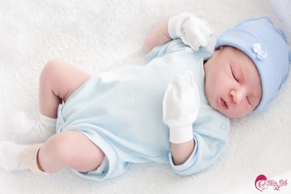 Bao tay cho bé sơ sinh