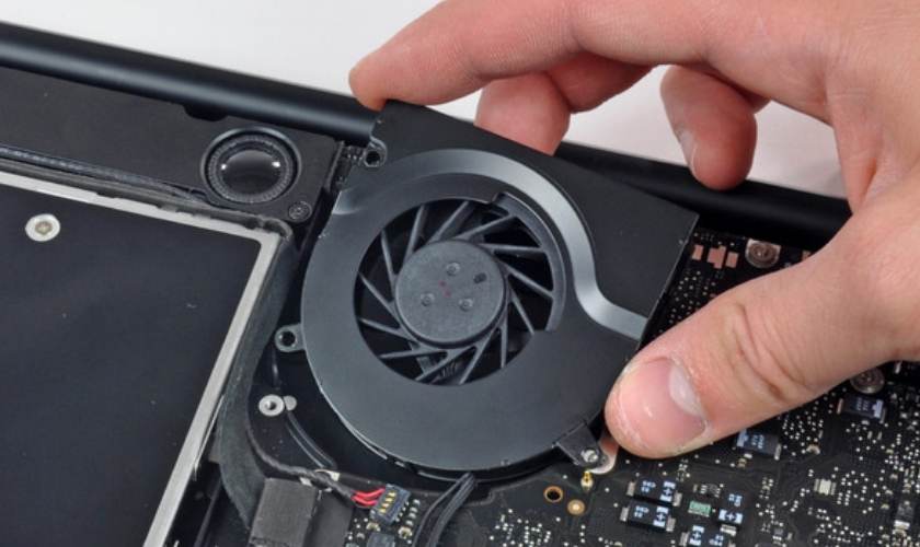 Gắn quạt tản nhiệt