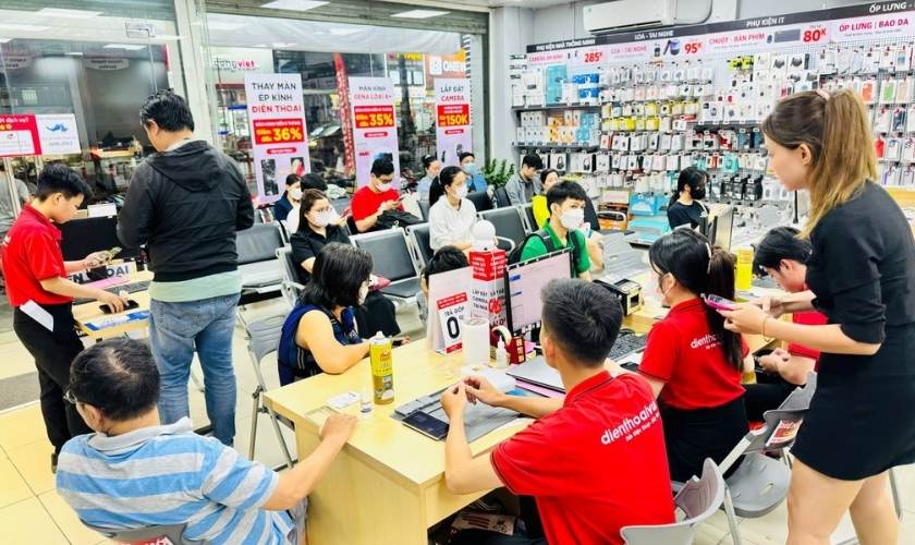 Sạc Laptop Dell Không Sáng Đèn: Nguyên Nhân Và Cách Khắc Phục