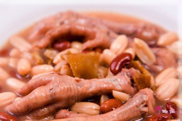 Sau Sinh Ăn Chân Gà Được Không? Lợi Hay Hại? Sau khi sinh ăn chân gà tự làm ở nhà