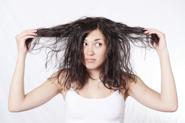 Mẹ sau sinh bao lâu thì được tắm gội