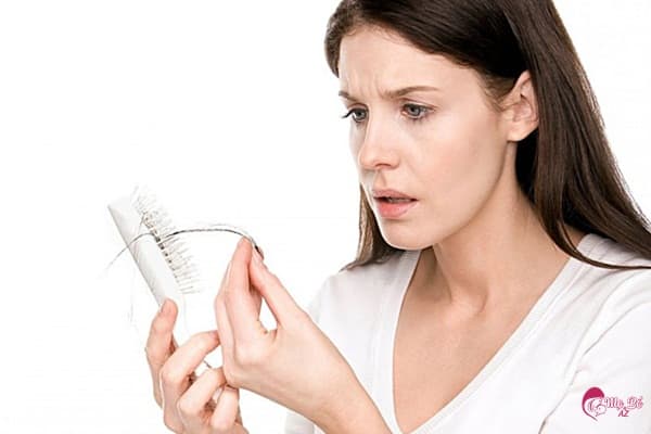 Tóc rụng nhiều sau khi sinh có mọc lại không?