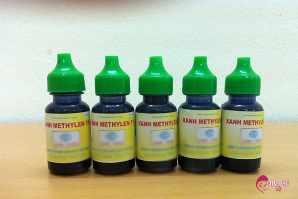 Trẻ sơ sinh và bé 2 tuổi bị thủy đậu nên uống và bôi thuốc gì?