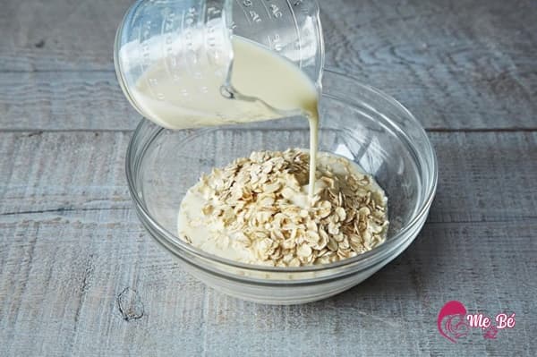 Công thức trị nám da sau khi sinh bằng sữa mẹ, yến mạch và mật ong