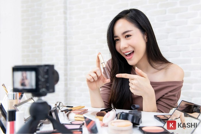 Hình ảnh minh họa về việc hợp tác với KOLs