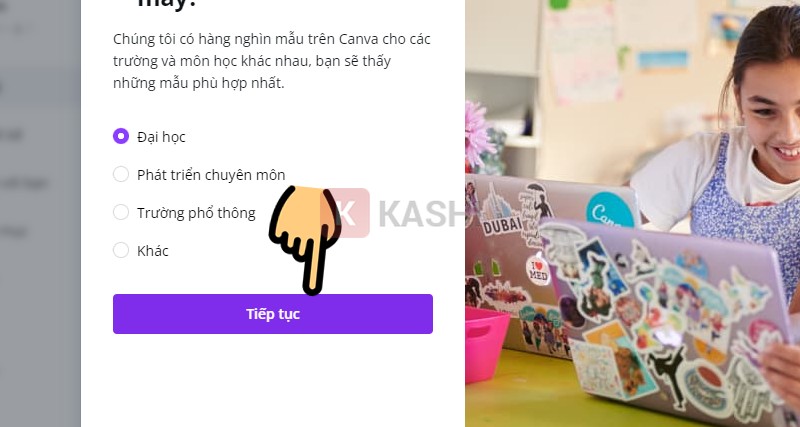 Chọn chương trình học của bạn và nhấn "Tiếp tục"