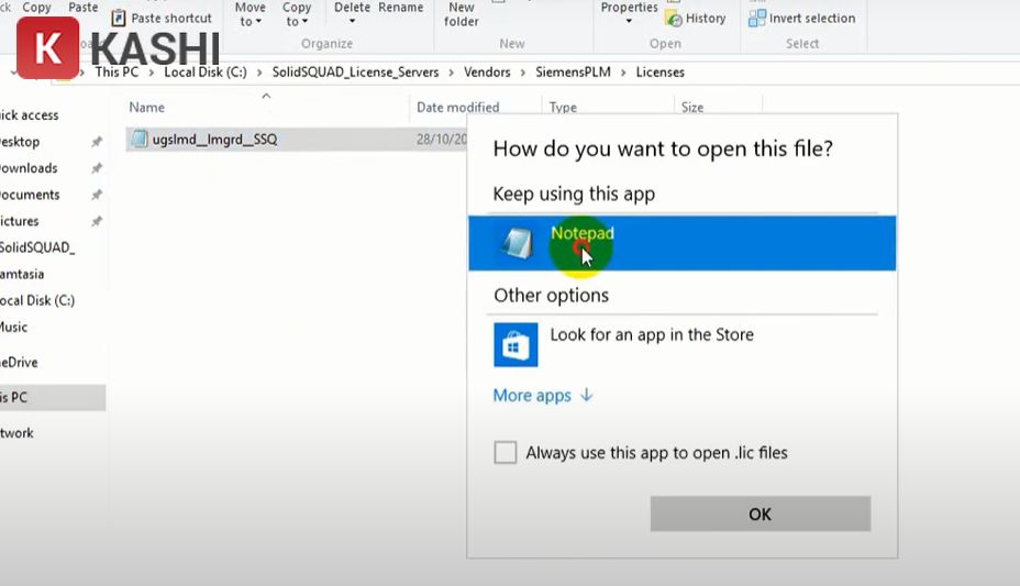 Mở file Licenses bằng Notepad