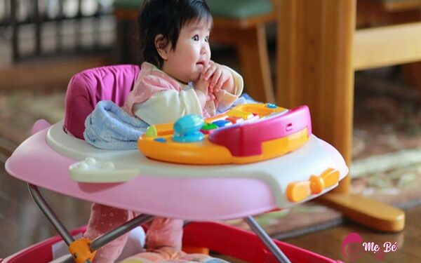 Nên Cho Trẻ Ngồi Xe Tập Đi Khi Nào? Nên Cho Trẻ Ngồi Xe Tập Đi Khi Nào?