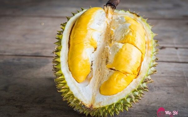 Mẹ sau sinh ăn sầu riêng có nên không? Những điều cần lưu ý